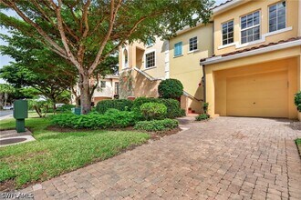 Building Photo - 8701 Piazza Del Lago Cir