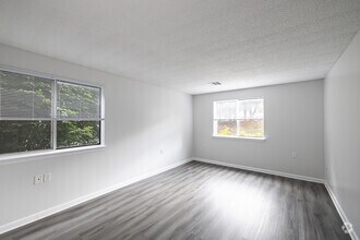 1BR, 1BA Classic - 800SF - Bedroom - Briar Knoll Apts