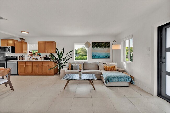 Foto del edificio - 5050 SW 67th Ave