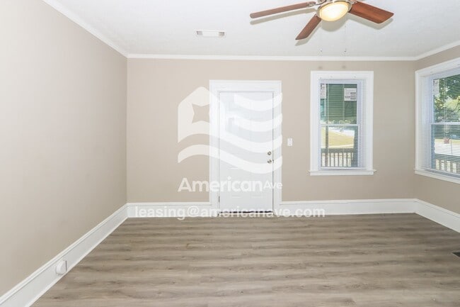 Foto del edificio - 1385 Patterson St