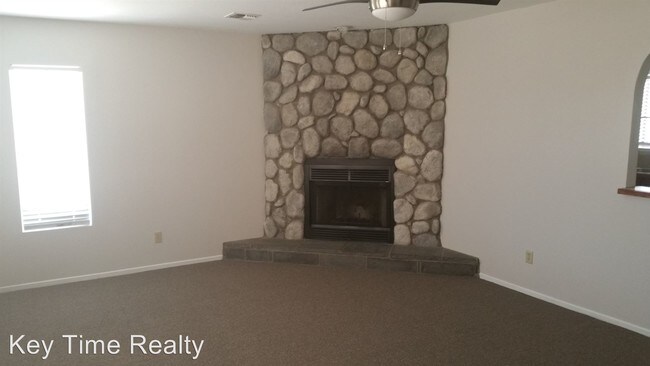 Foto del edificio - 3 br, 2 bath House - 2537 Valley Vista