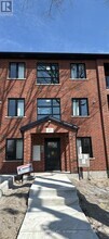 Building Photo - 25 Alexandria Ave