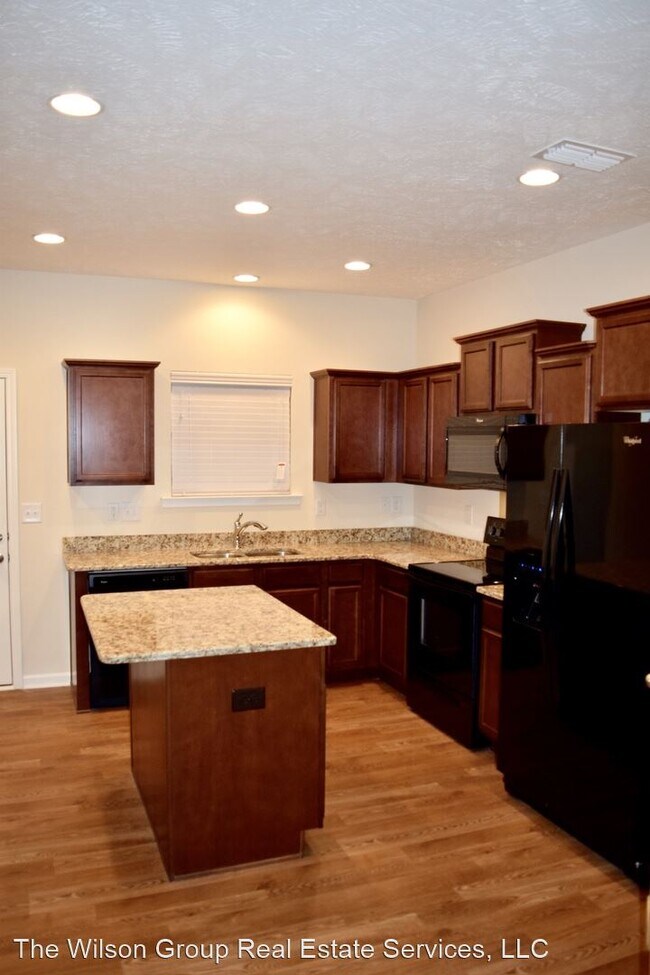 2 br, 2.5 bath House 1701 Sprucedale Drive House for Rent in Nashville, TN