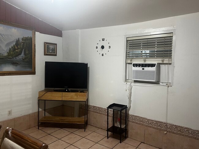 Foto del edificio - 150 NW 58th Ave