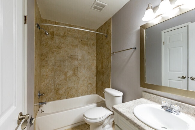 2 BR, 1.5 BA - 1100 SF - Central Park at East Bay