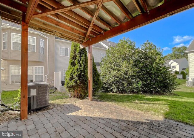 Foto del edificio - 43625 Marguerite Street