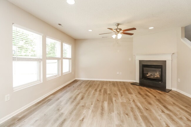 Building Photo - 415 Tribune Dr