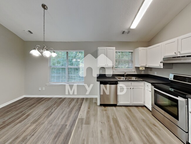 Building Photo - 1066 Bridle Creek Dr