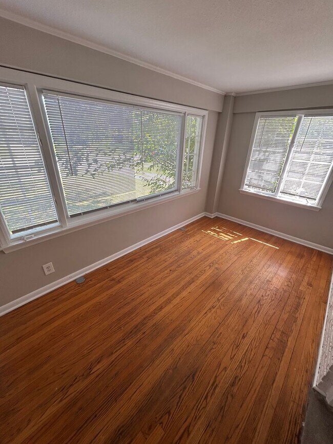 Foto del edificio - 5424-5426 Harrison St.