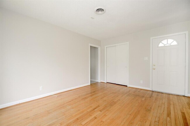 Building Photo - 4410 Spellman Rd