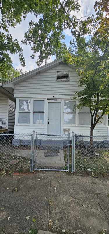 Building Photo - 401 E Tennessee St