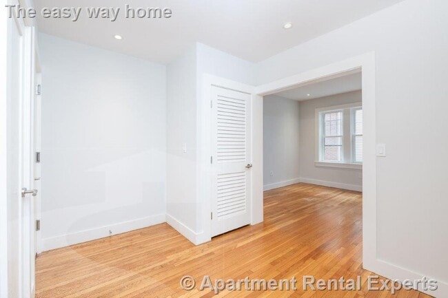 Photo - 18 Forest St Apartment