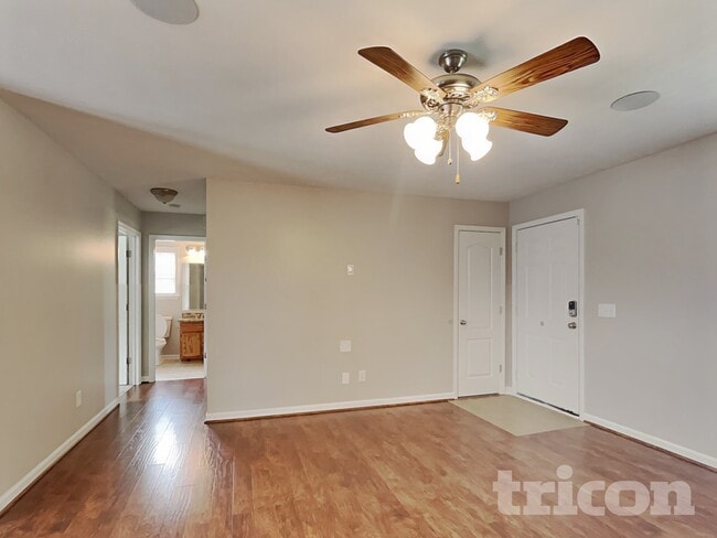 Foto del edificio - 1621 Robert Rd