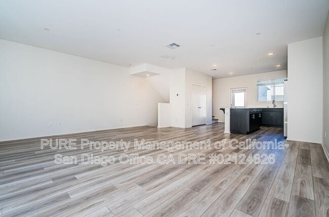 Building Photo - 5215 Surfwalk Wy