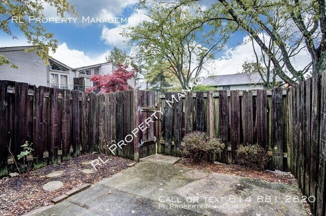 Building Photo - 4692 Charecote Ln