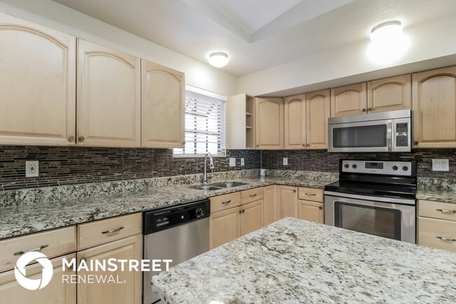 Foto del edificio - 6105 Cannon Ave