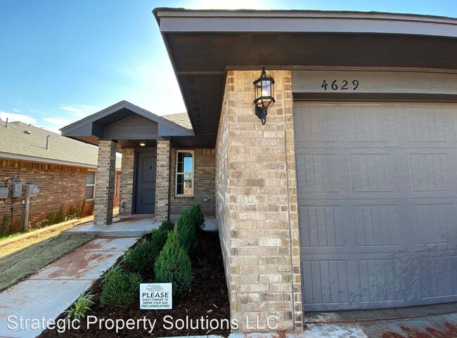 Building Photo - 3 br, 2 bath House - 4629 Tsavo Way