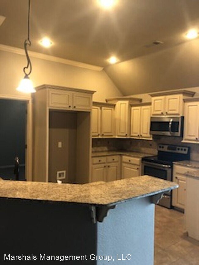 Building Photo - 4 br, 2 bath House - 12125 Sapling Drive