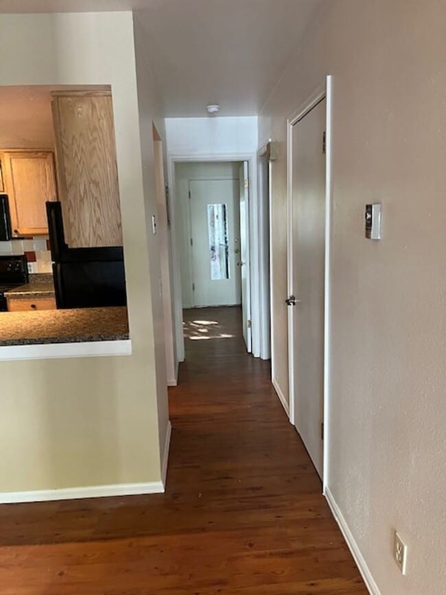 Building Photo - 2255 Spruce St