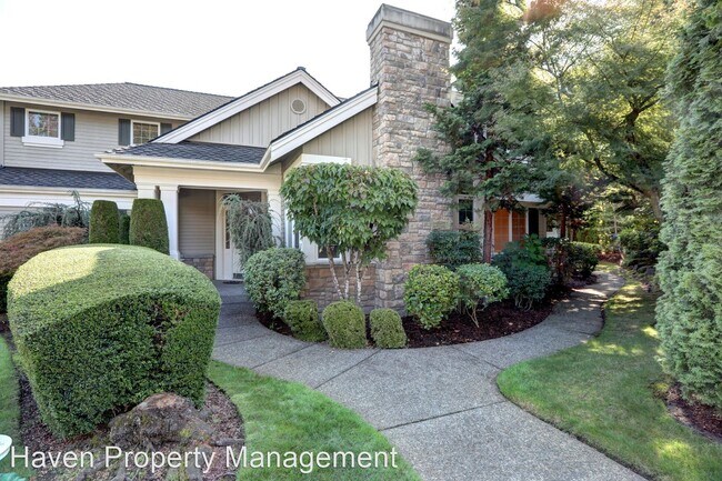 Building Photo - 4 br, 2.5 bath House - 19157 NE 44th Ct