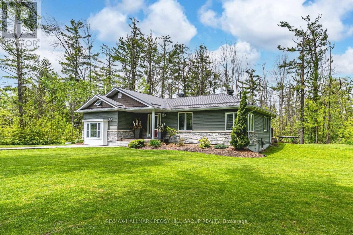 Primary Photo - 61 Grandview Crescent