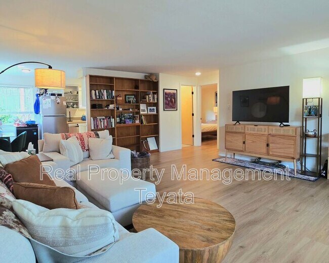 Foto del edificio - 908 Key St