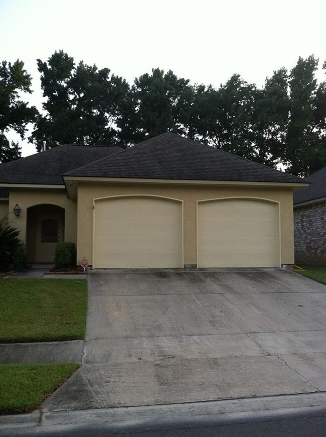 Photo - Must see  3BR/2BA home in Santa Rosa Subdivision off Staring Lane