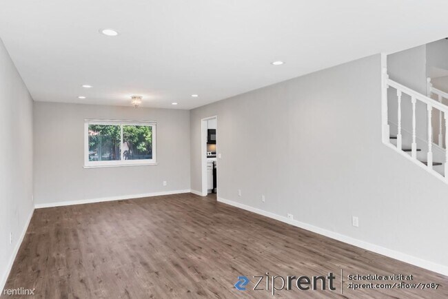 Building Photo - 4 br, 2.5 bath House - 399 Avenida Manzano...