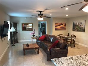 Foto del edificio - 6130 Standing Oaks Ln