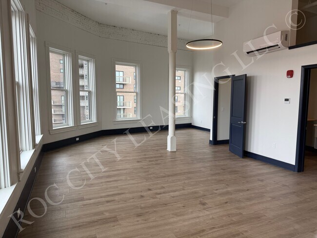 Foto del edificio - 151 St Paul St