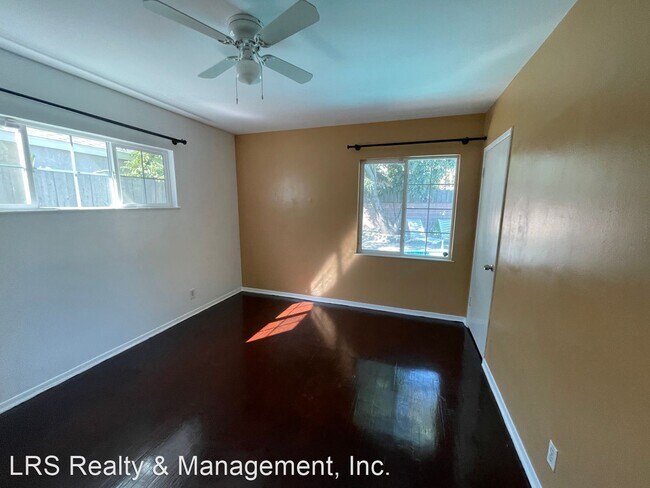 Building Photo - 4 br, 2 bath House - 18247 Schoenborn St.