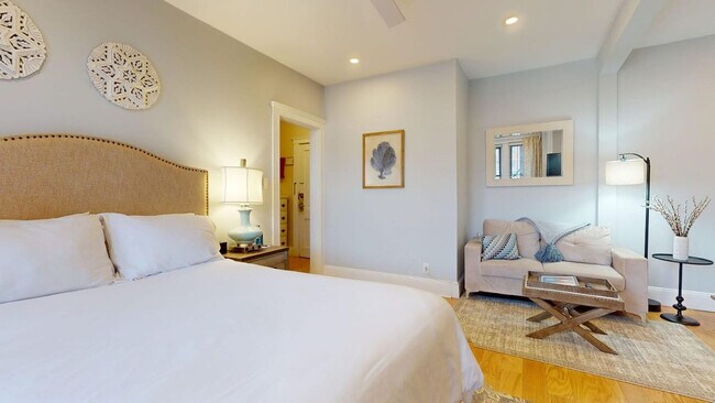 Foto del edificio - 185 Chestnut Hill Ave