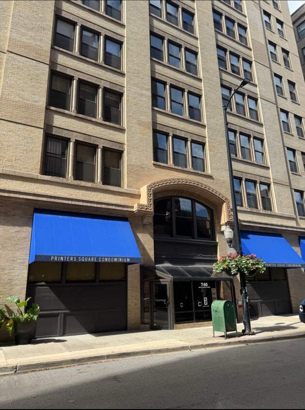 Foto principal - 740 S Federal St