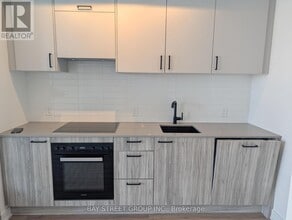 Building Photo - 1 Quarrington Lane