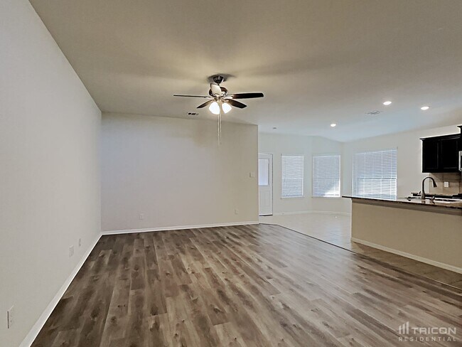 Foto del edificio - 840 Watson Wy