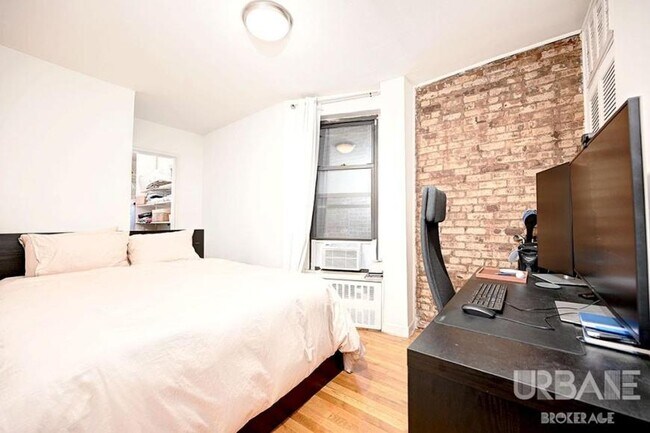 Building Photo - 2 bedroom in NEW YORK NY 10014