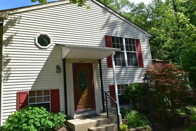 Building Photo - 6411 E Gate Dr