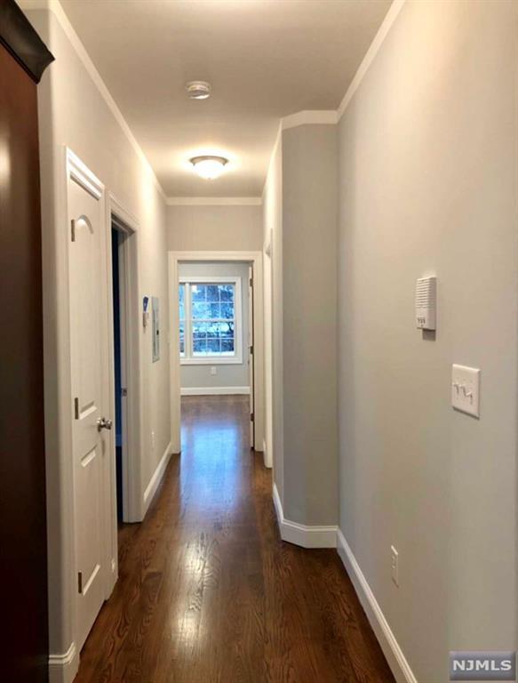 Foto del edificio - 106 N 3rd St