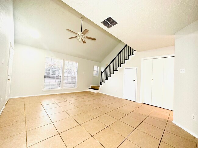 Photo - 11014 Longtom Ct House