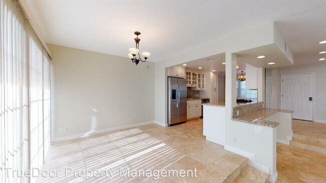 Building Photo - 3 br, 2.5 bath House - 451 Kakkis Dr # 102