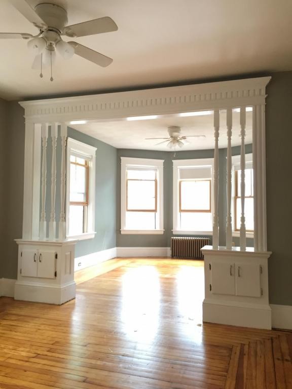 Primary Photo - 515 Broadway