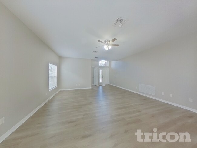 Building Photo - 4312 Hidden Meadow Dr