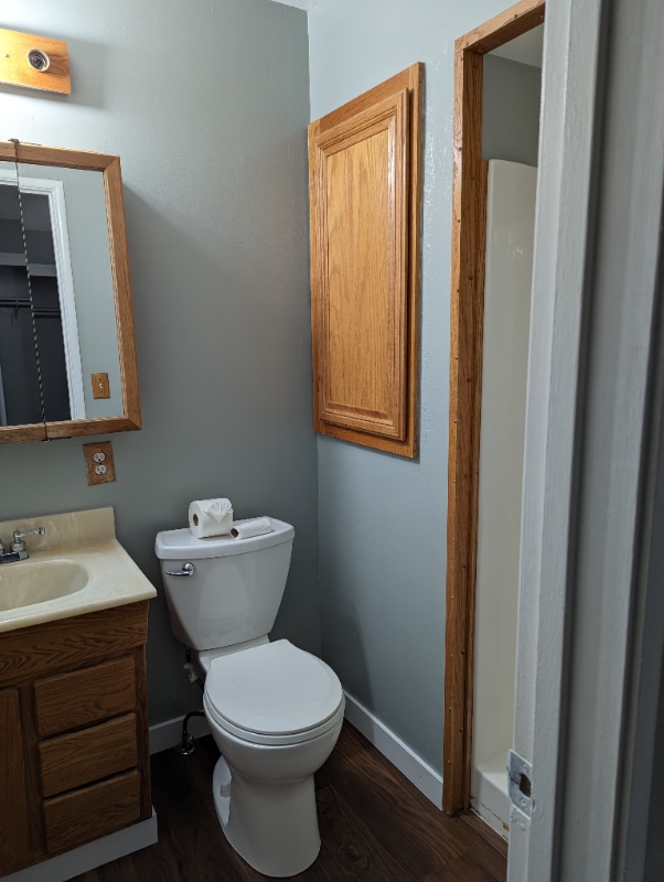 Building Photo - 280 N Park Victoria Dr