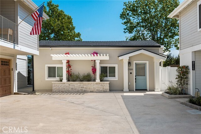 Foto del edificio - 2138 Orange Ave