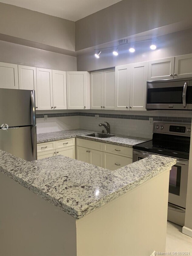 9711 Hammocks Blvd Unit 208, Miami, FL 33196 Condo for Rent in Miami