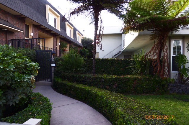 Building Photo - 4325 Mammoth Ave