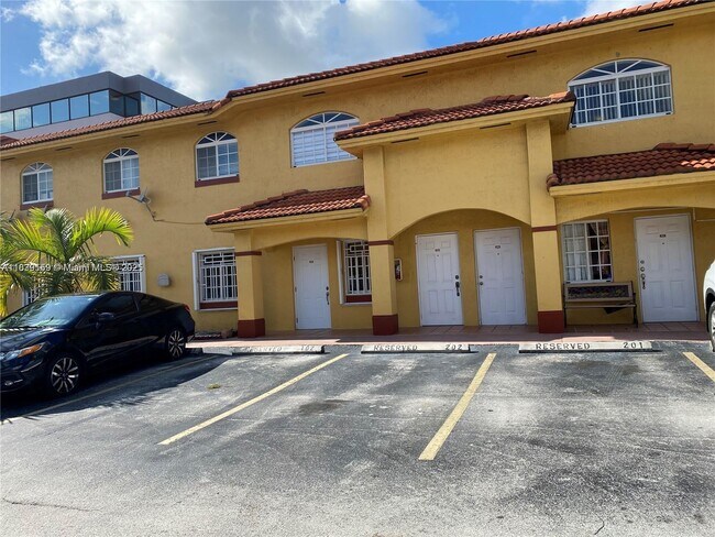 Foto del edificio - 7546 W 20th Ave