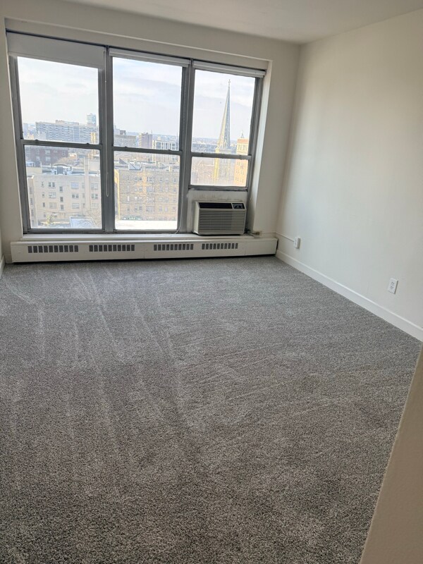 Foto del edificio - 1121 N Waverly Pl