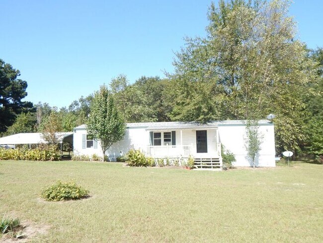 Building Photo - Country Living in Lindale! 3 Bedroom, 1 Ba...