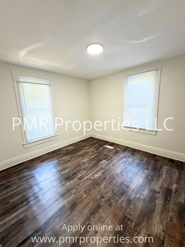 Foto del edificio - 1205 Douglas St